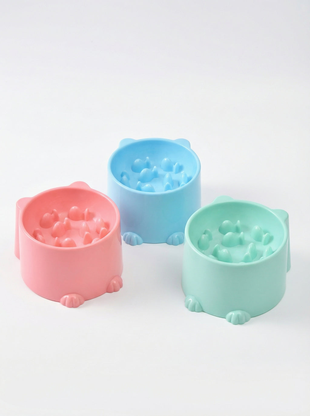 Slow Feeder Bowl for Cats – Healthy, Fun & Mess-Free Mealtime 🐾