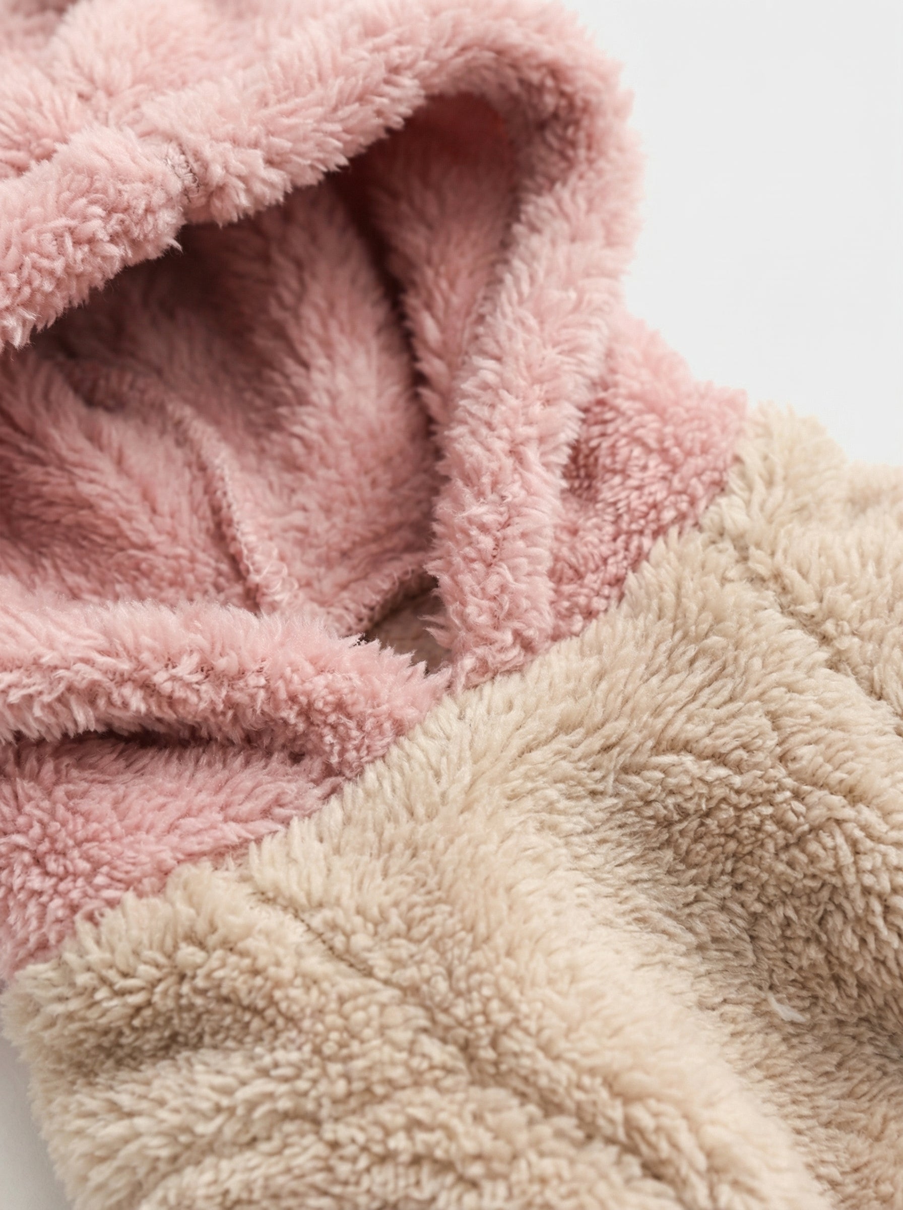 Soft Fleece Pet Hoodie Jacket – Warm Autumn & Winter Coat for Cats & Small Dogs